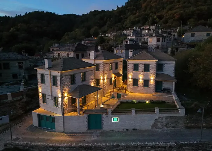 Makris Papigo Luxury Suites