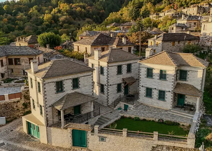 Makris Papigo Luxury Suites