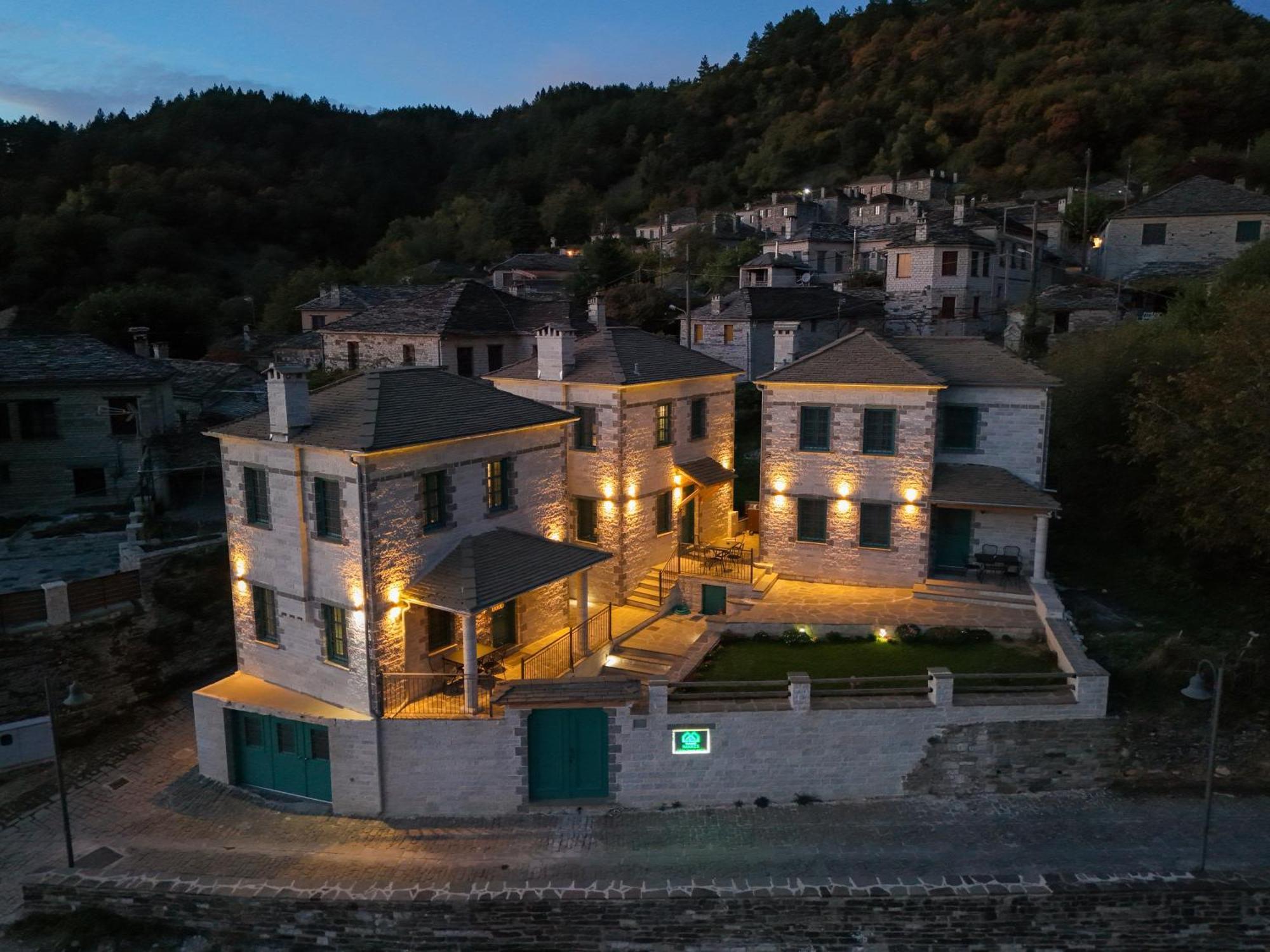 Makris Luxury